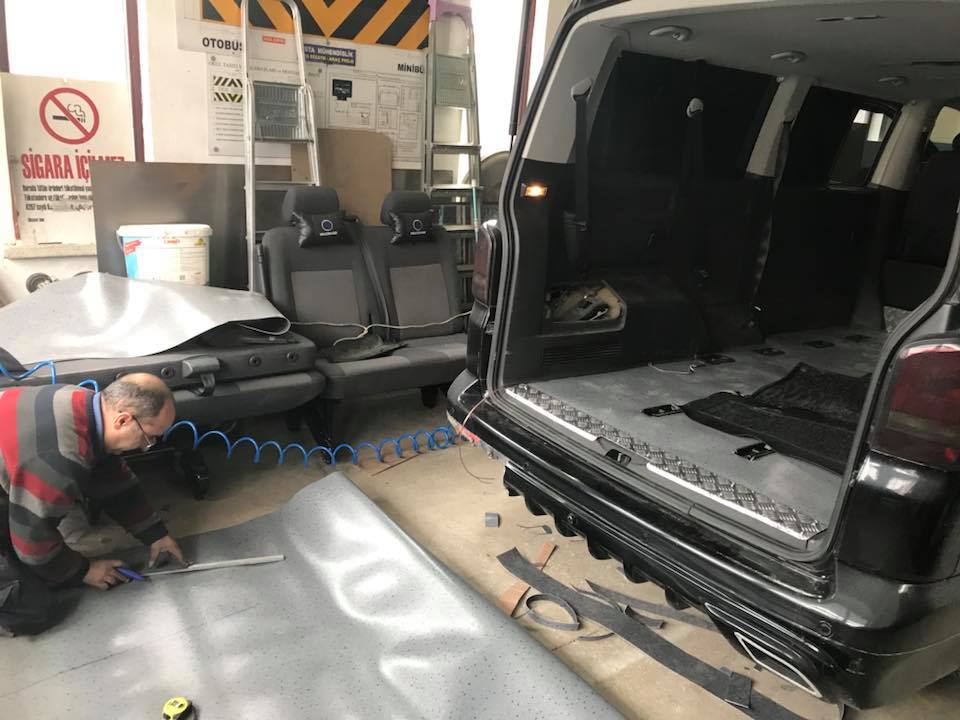 Çeta alüminyumla VE alt taban tahtası ve muşamba, araç içi kaplama servis aracı okul taşıtı ,panelvan minibüs otobüs dizaynı tasarımı ali acar Usta. Ankara 05389606235